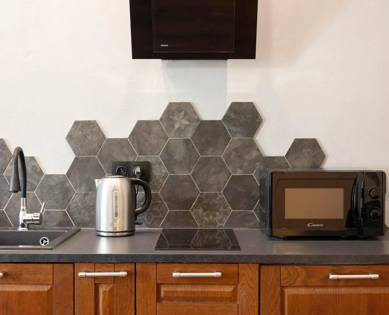 Rest Best Apartments - Elizy Orzeszkowej 10 - Hala Garazowa - Self Check-In 24H Poznan