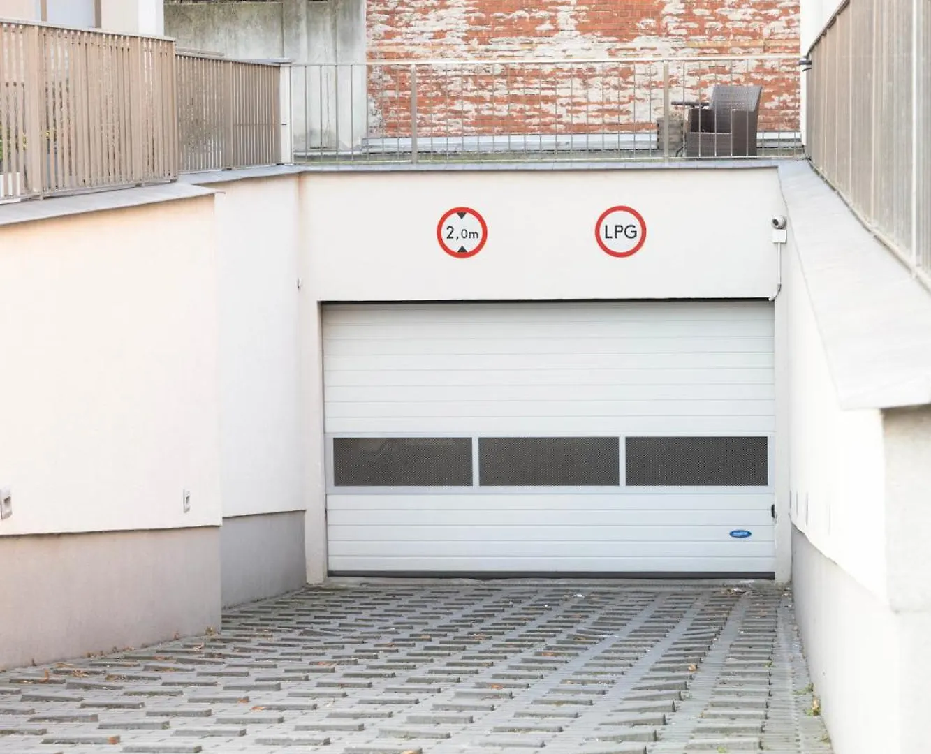 Rest Best Apartments - Elizy Orzeszkowej 10 - Hala Garazowa - Self Check-In 24H Poznan 0*,